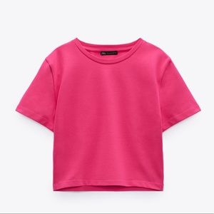 ZARA Cropped T-Shirt Fuchsia